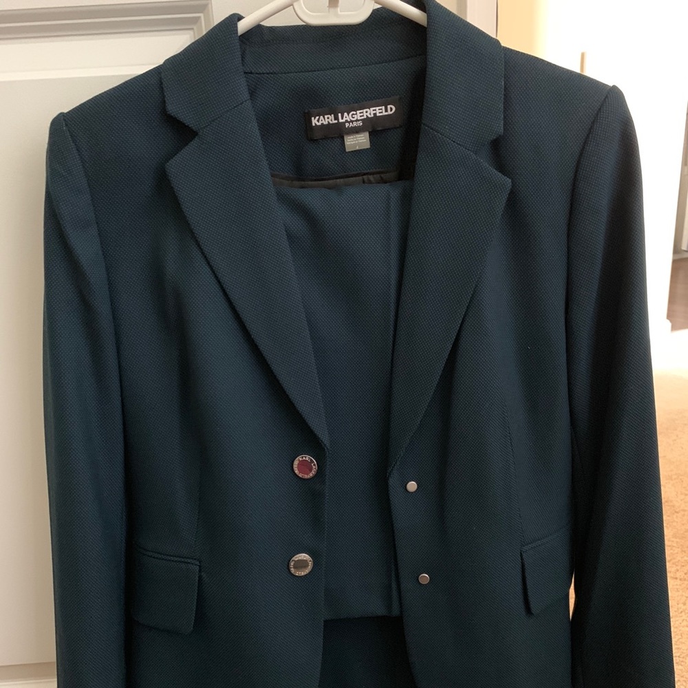 Karl Lagerfeld Suit - Pants and Blazer Sz 4